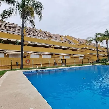 Beachside Escape Apartman