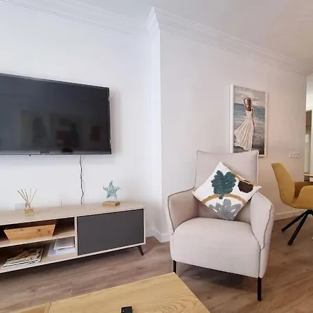 Beachside Escape Apartman *