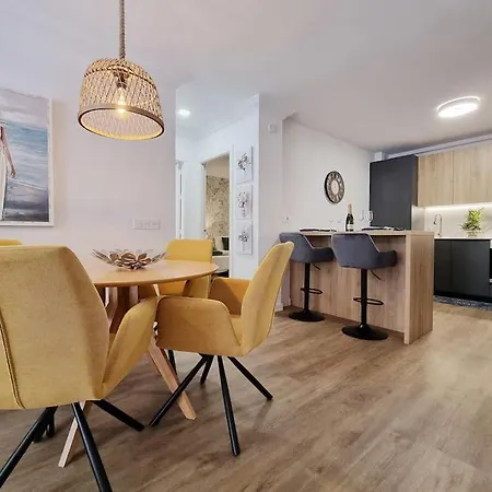 Apartman Beachside Escape *