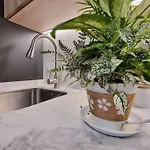 Apartment Beachside Escape Marbella