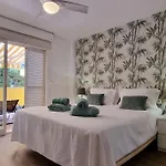 Beachside Escape *