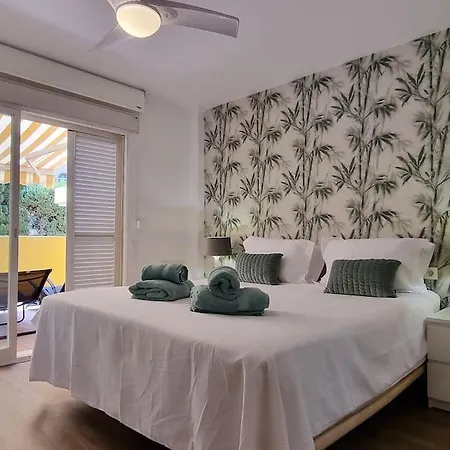 Beachside Escape *
