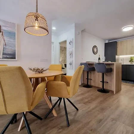 Beachside Escape Apartment
