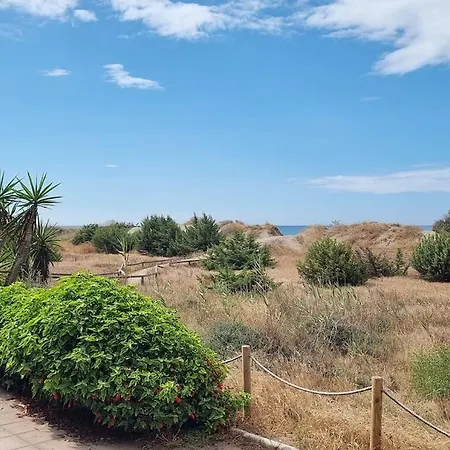 Beachside Escape Apartment *