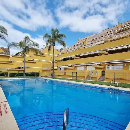 Apartment Beachside Escape Marbella