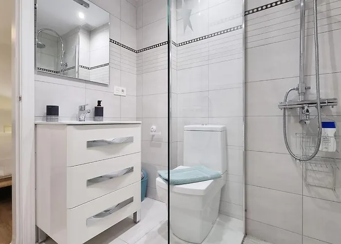 Beachside Escape Apartment *