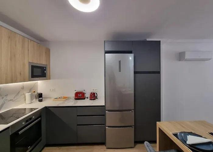 Beachside Escape Apartament