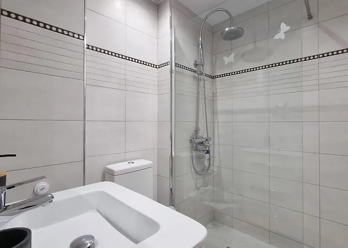 Apartament Beachside Escape *