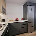 Beachside Escape Apartmán