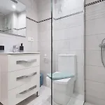 Beachside Escape Apartment *