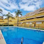 Apartment Beachside Escape Marbella